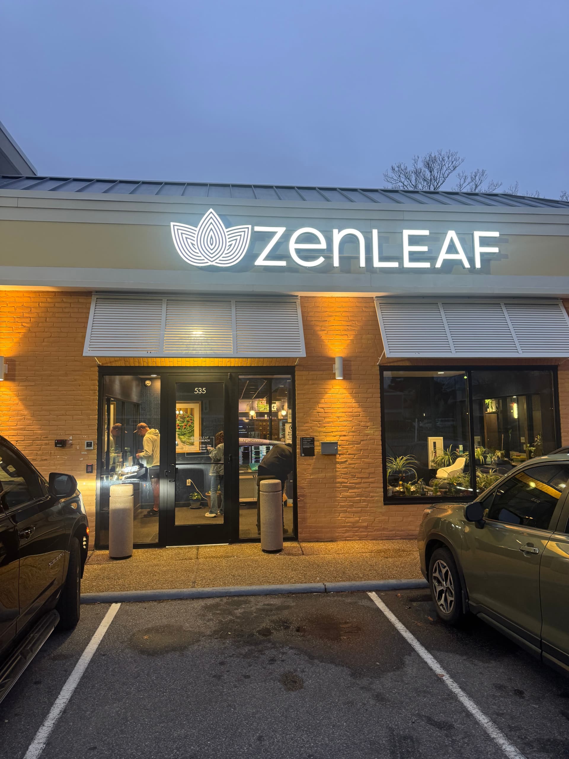 Virginia Beach storefront